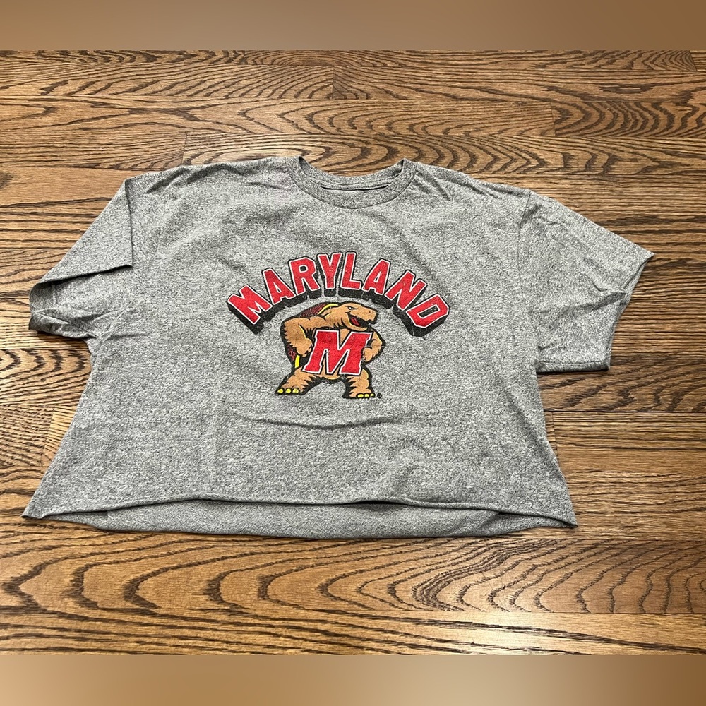 University of Maryland crop top t-shirt